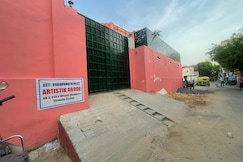 Artistik Abode By Stay Banaras, Varanasi