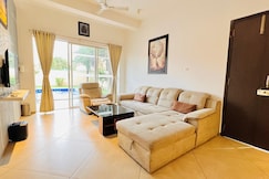 Ashford 4BHK Villa with Pvt Pool By Stellar Stays, Lonavala