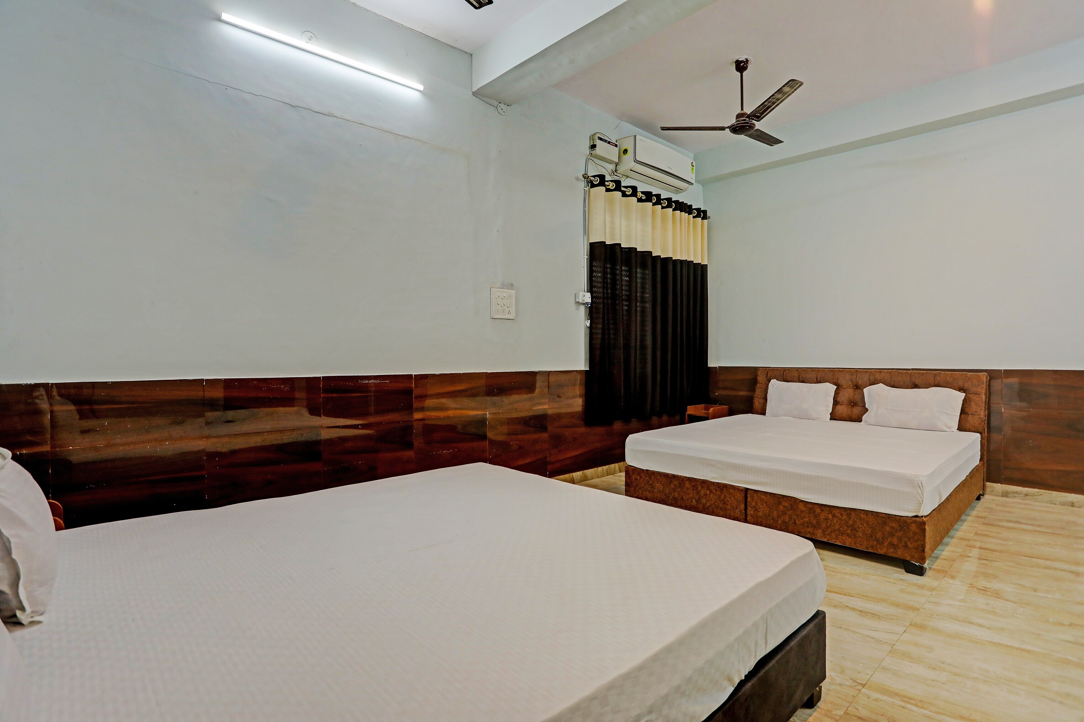 Hotel O Nidhivan Guest House - Tap to explore photos