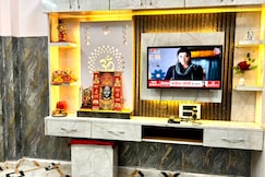 Av Home Comfort Independent Unit For Family Party, Ayodhya
