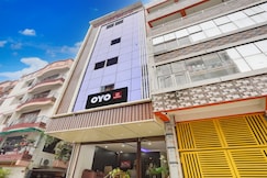 Hotel O Royal Sangrila Inn, Patna