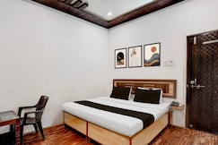 Hotel O People Pg Guest house, Varanasi