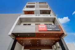 Super Collection O Surajpur Chowk Greater Noida, Noida