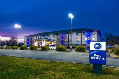 BEST WESTERN BIG SPRING LODGE - Tap to explore photos