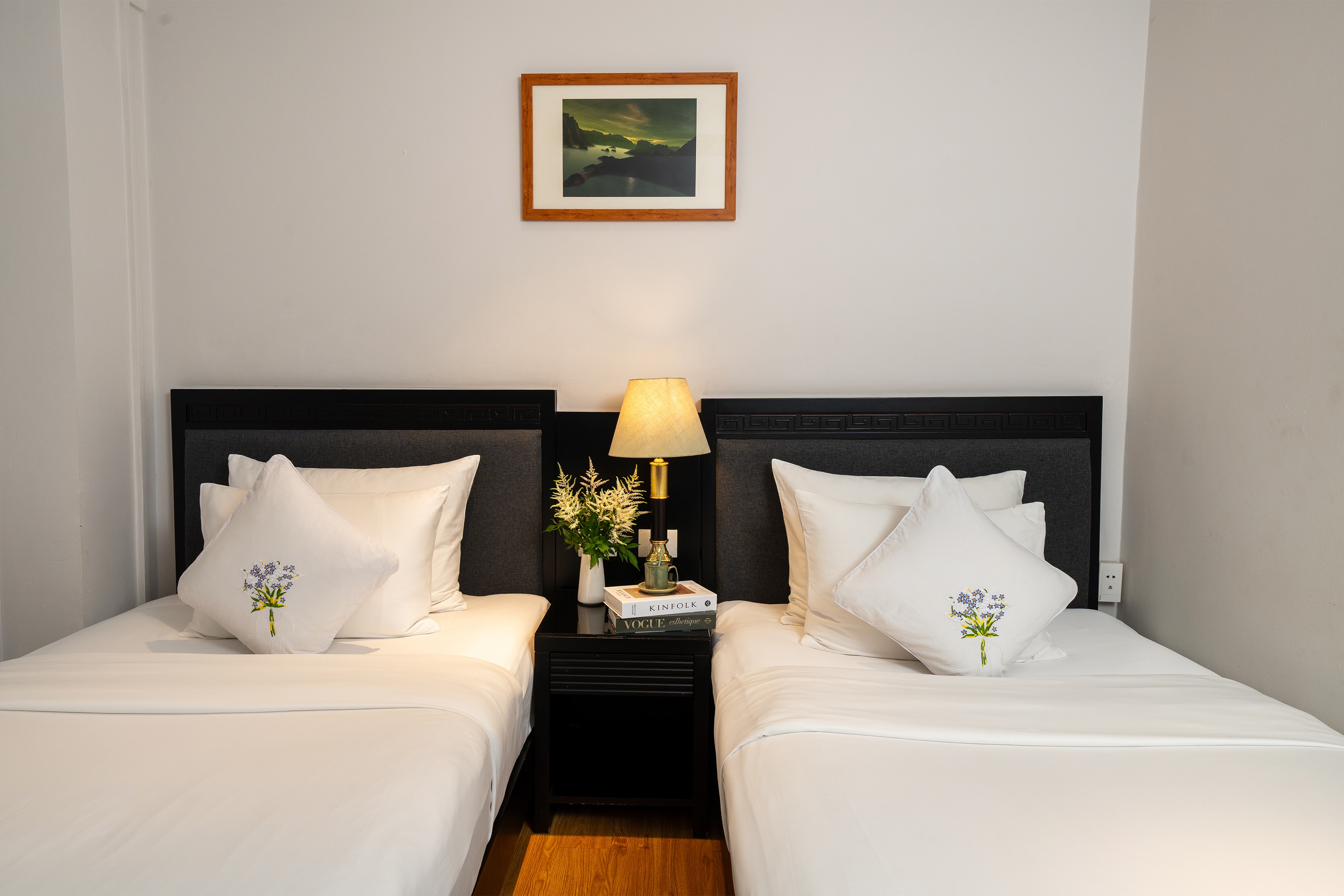 Alagon Saigon Hotel & Spa - Tap to explore photos