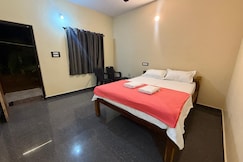 Omisha Beach Stay, Kumta