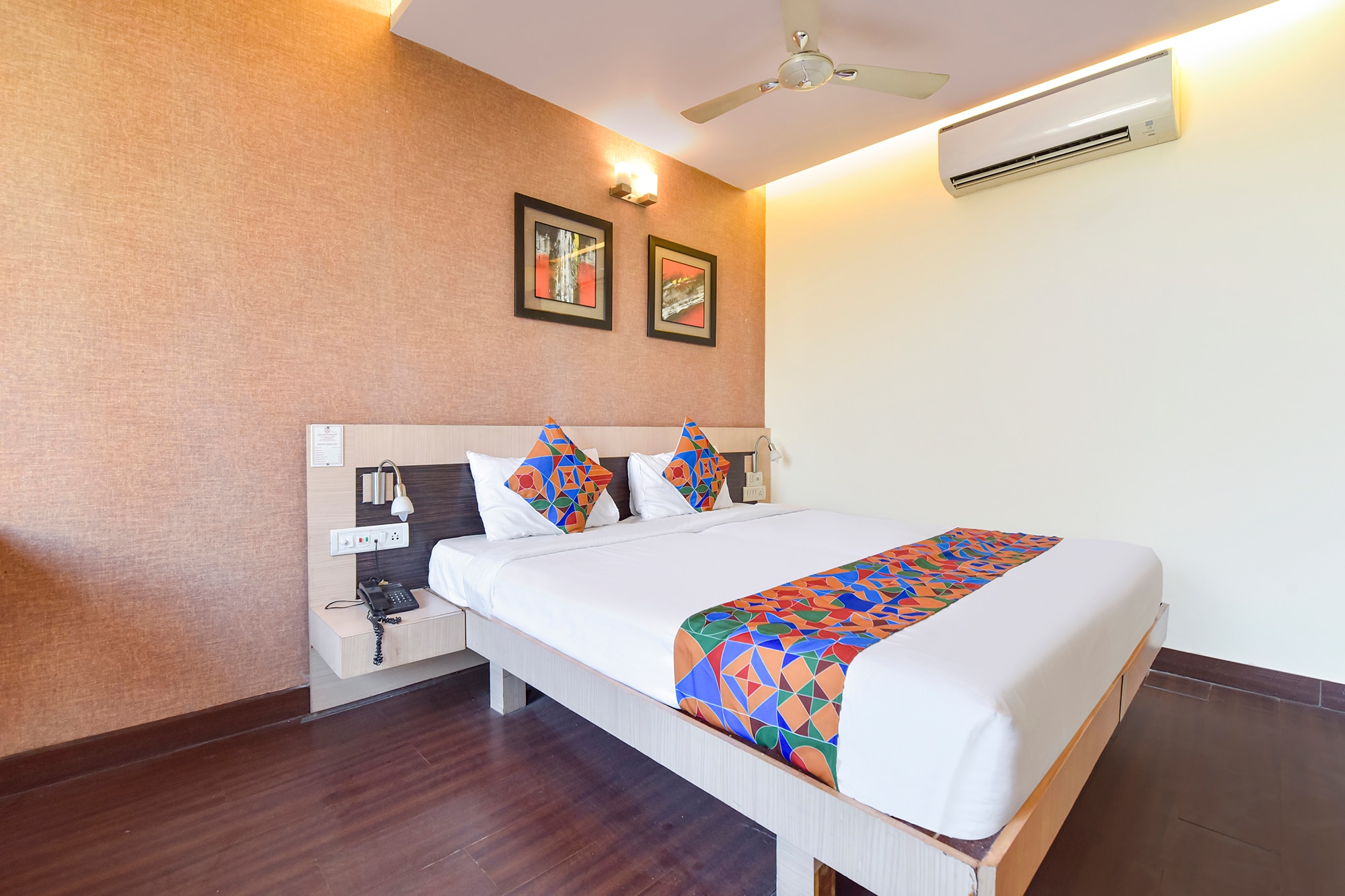 FabHotel Apex Intercontinental - Raja park - Tap to explore photos