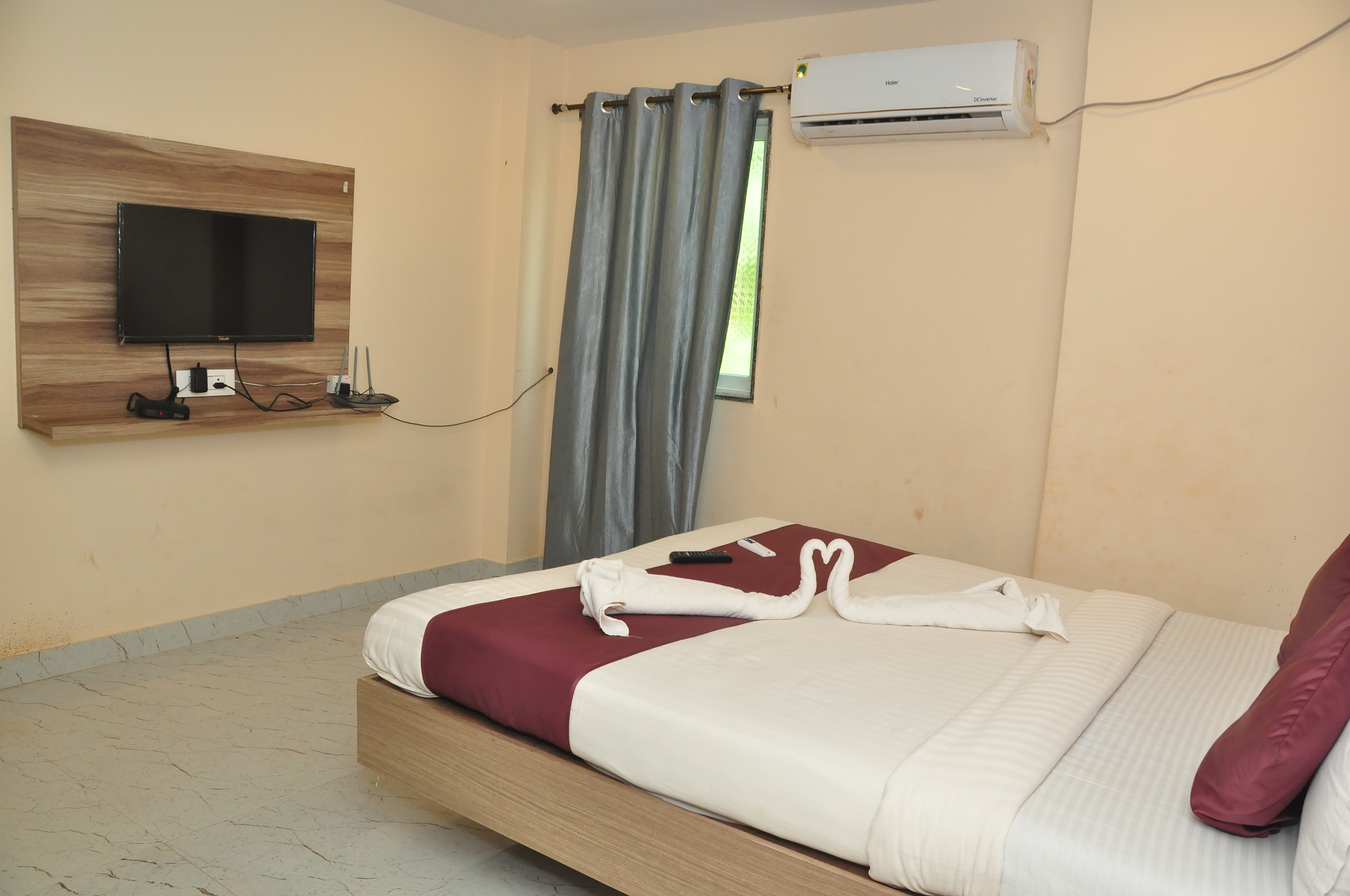 Hotel W.H Calangute  - Tap to explore photos