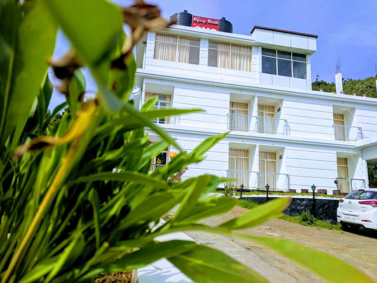 The Regency Casetta - Tap to explore photos