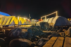 Vicky camps & adventures, Mawlynnong