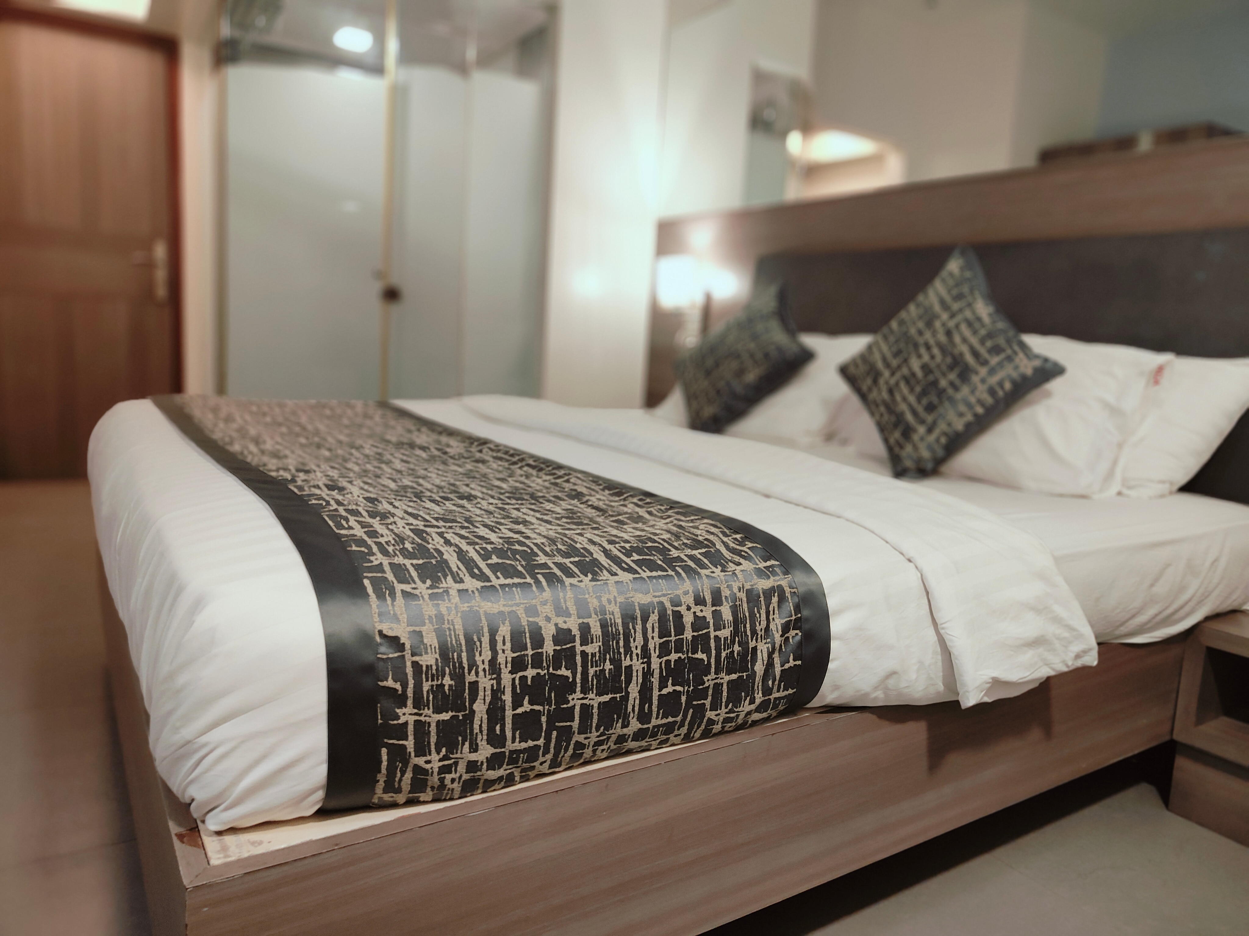 Apollo Guest House AGH - Tap to explore photos