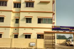 Hotel Saksham Palace, pakur