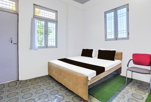 SPOT ON Hotel Vs Palace