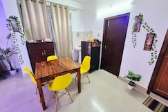 R.R Homestay | 2min walk From Hayat Hospital, Guwahati