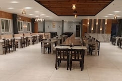 Hotel Khubsurat, Pathankot