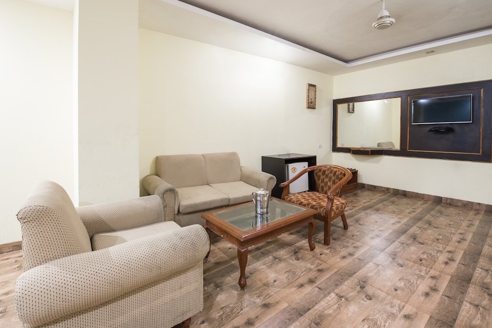 Hanumantt Residency - Tap to explore photos