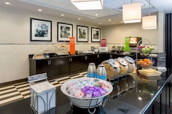 Hampton Inn & Suites San Diego Poway, Tecate