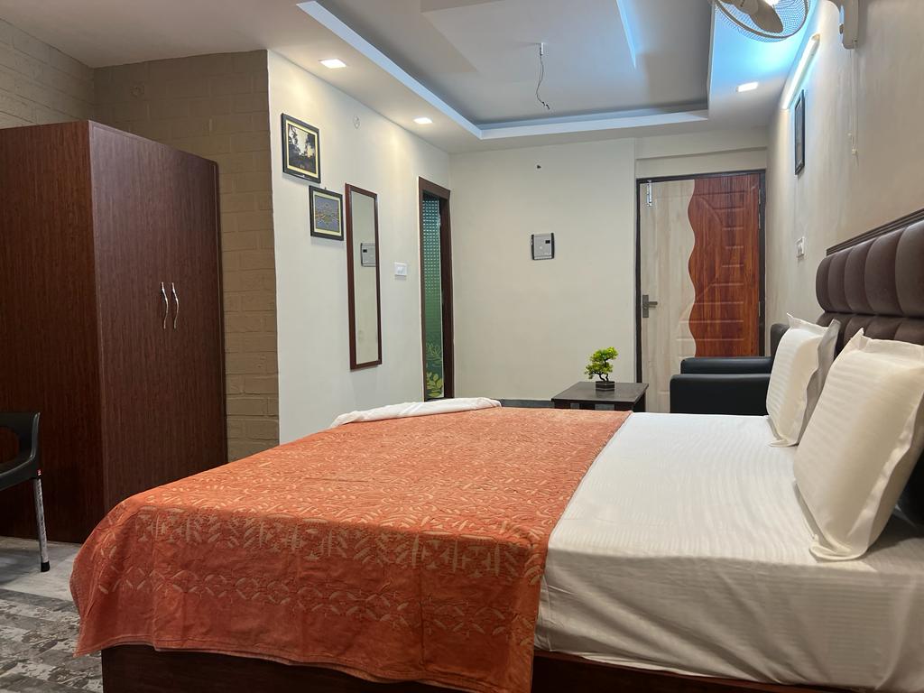 AVADH COURT - Tap to explore photos