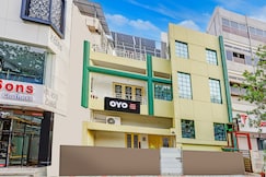 Hotel O Ashray Lodge, Nagpur