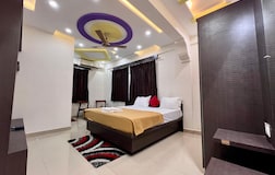 Deluxe AC Room
