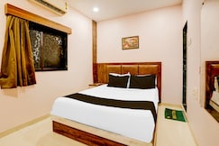 Hotel O Tawakkal Guest house, Mumbai