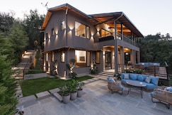 The Firefly, Mukteshwar