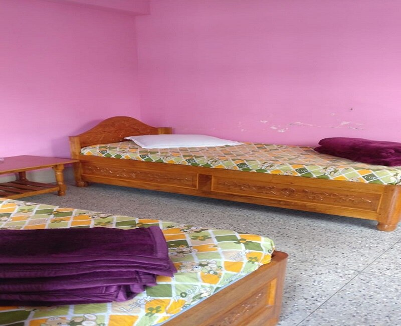 Holiday Homestay - Tap to explore photos
