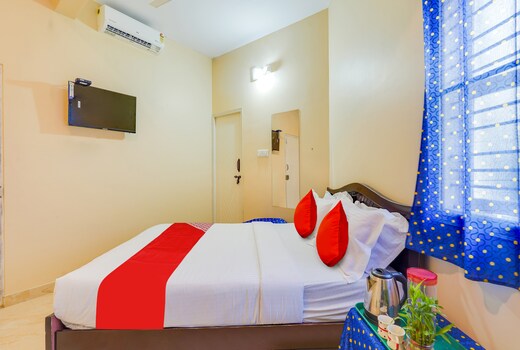Hotel O SGR Residency
