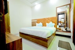 LUXE PRADISE HOTEL , Agra