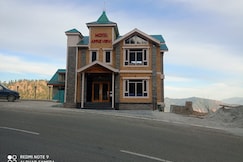 Hotel Apple View Narkanda, Theog