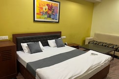 Hotel Pearl Residency, Mandla