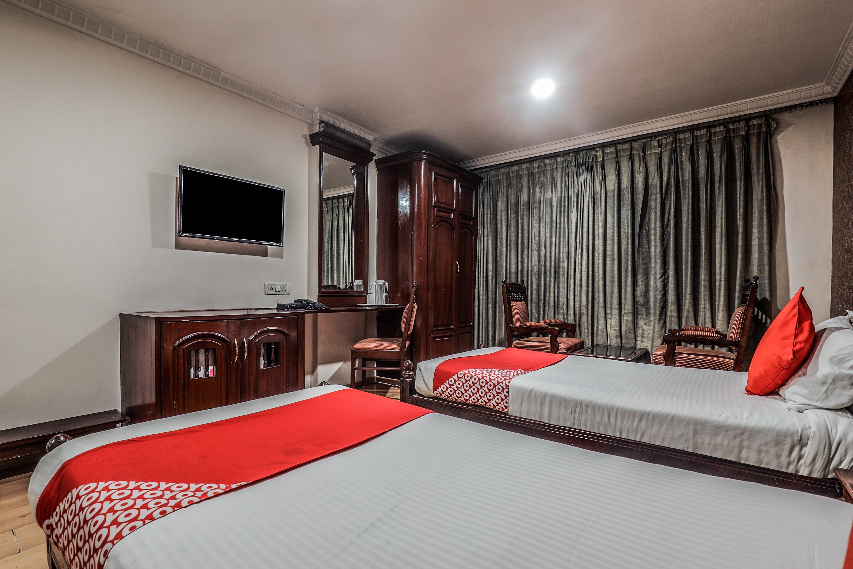 Hotel O Athithi Inn Near Hyderabad Central - Tap to explore photos