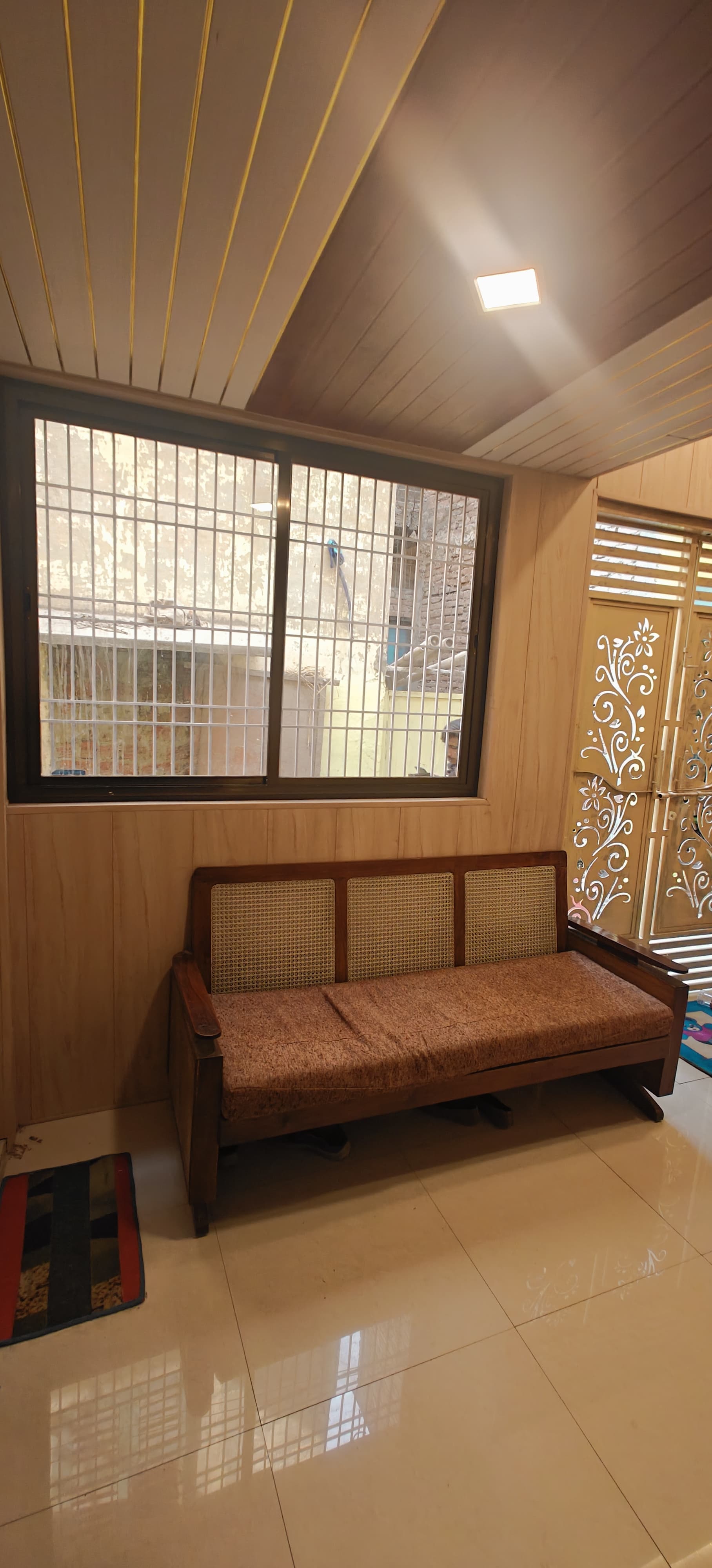 Shree p Guest house. - Tap to explore photos