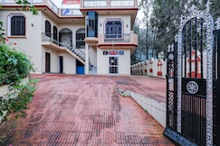 Hotel O Maha Maya Inn Home Stay, Naukuchiatal