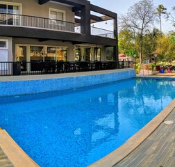 Swimming Pool 1