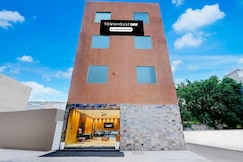 Super Townhouse OAK Chandigarh Ambala Expressway Gazipur Formerly Troy Resorts and Wellness, Zirakpur