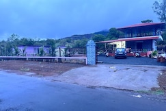 Sahyadri Hotel and Room Stay, पुणे