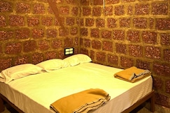 Dandeli Aartigamya Cottages By StayApart, Sirsi