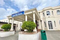 Russ Hill Hotel Gatwick, Surrey