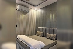 Hotel O Galaxy Rooms, Faridabad