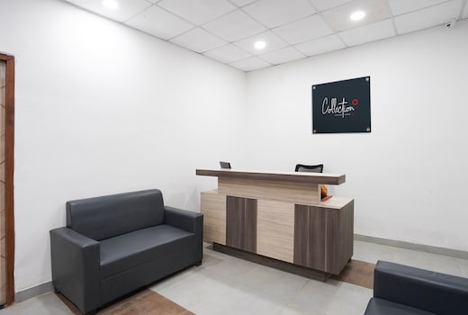 Super Hotel O Sky Suites Hotel Noida Sec 44 Near botanical Metro