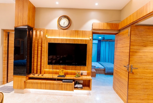 Janaki Villa | Entire 2BHK Luxury Bungalow