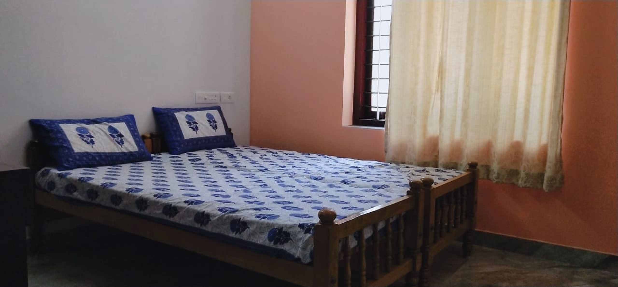 Shivas Homestay - Tap to explore photos