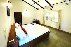The Hideaway Hosur by evaddo stays, Yelagiri