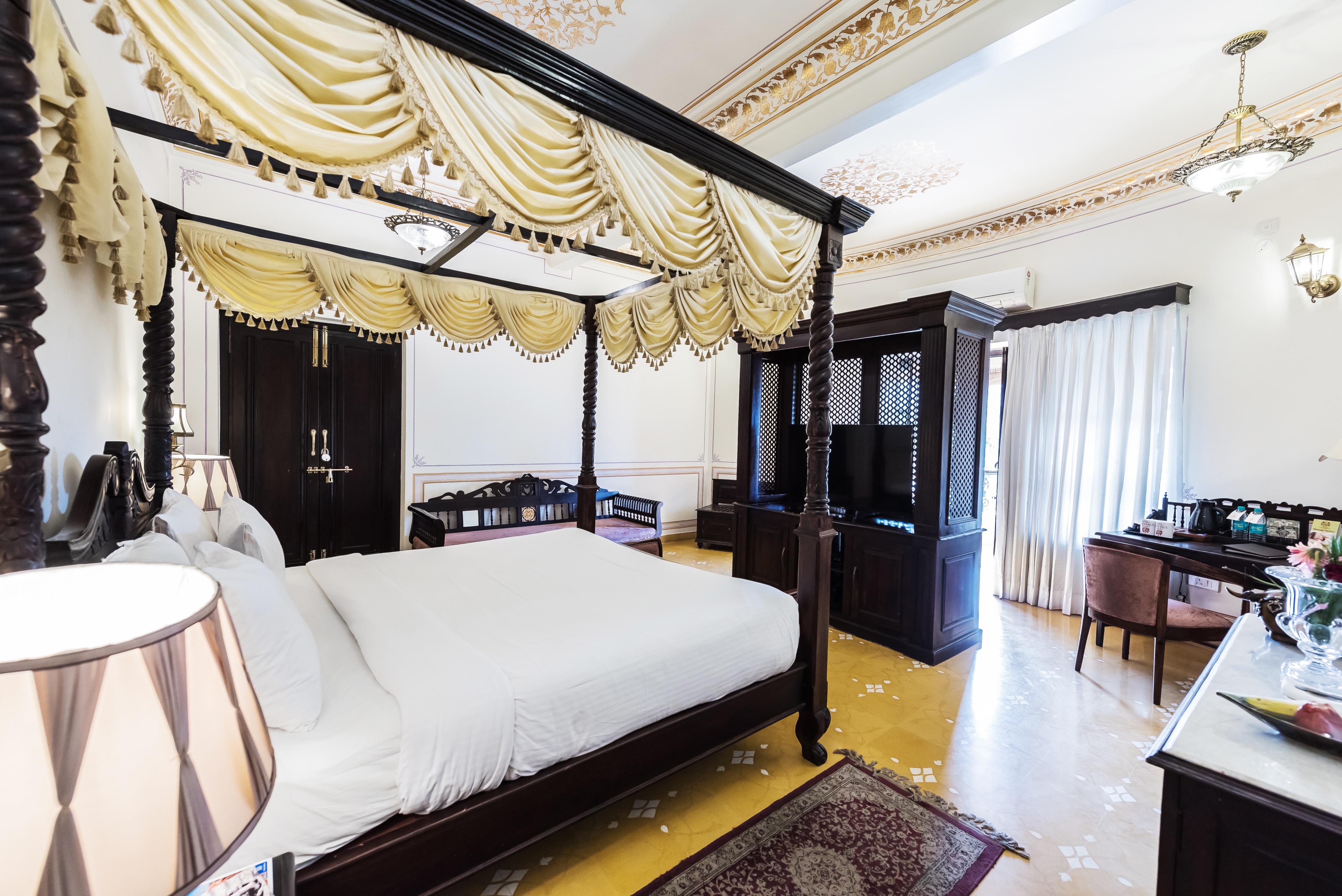 GRAND UNIARA - A HERITAGE HOTEL - Tap to explore photos
