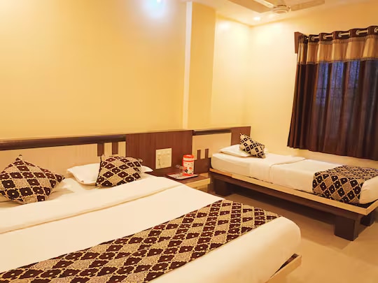 Triple Bed Room 1