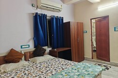 Triple Bond Inn - Thakdari Newtown, Kolkata