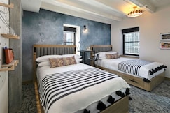 The Wayfarer Downtown LA, Tapestry Collection by Hilton, Los Angeles