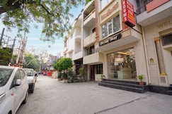 Hotel Divine 800m to Golden Temple, Amritsar