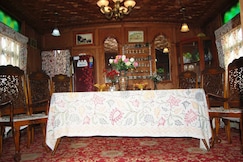 Houseboat Normandie, Srinagar